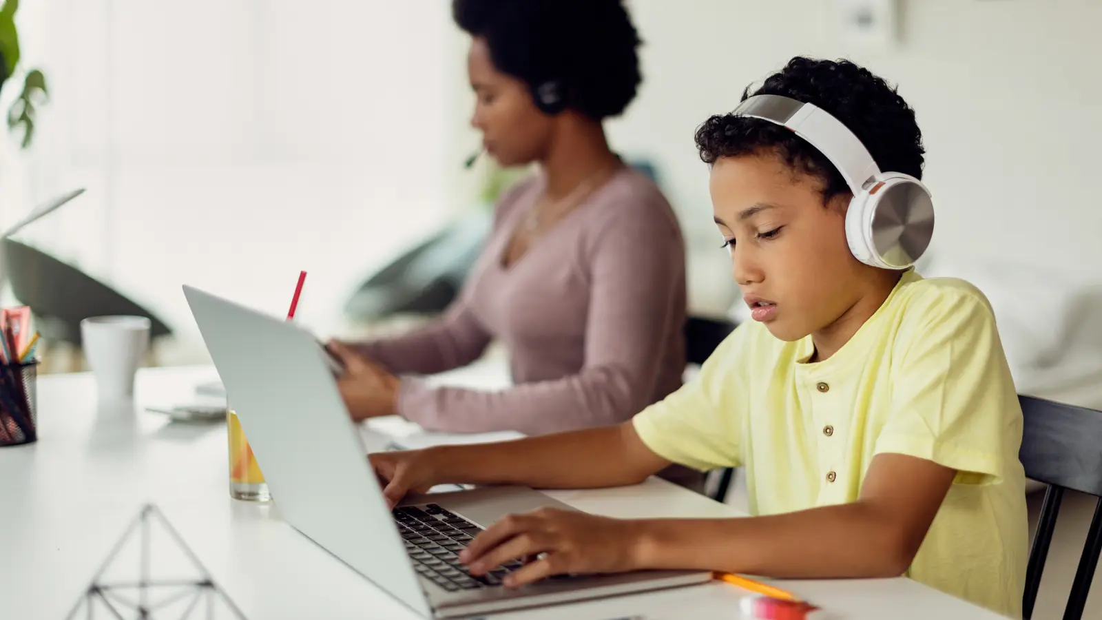 Young learner receiving one-to-one virtual tutoring